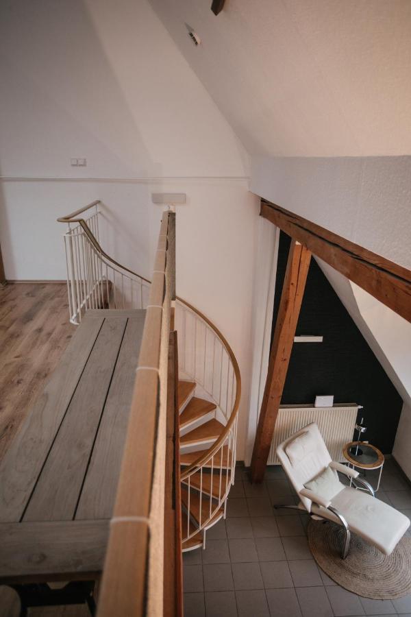 Eigenes Maisonettehaus In Idyllischer Lage Mit Balkon, Nahe Messe, 24H Self-Check In, Gratis Parken Швабах Экстерьер фото