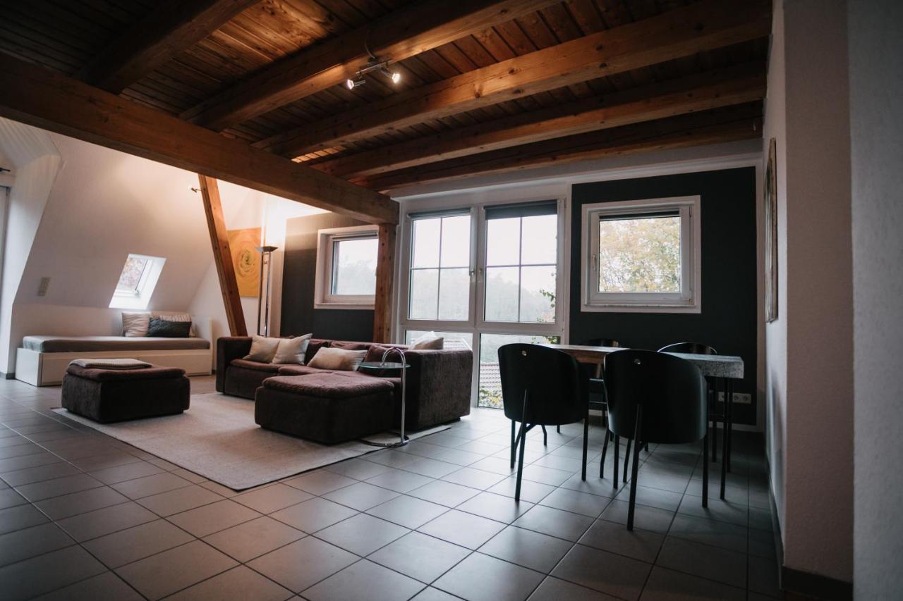 Eigenes Maisonettehaus In Idyllischer Lage Mit Balkon, Nahe Messe, 24H Self-Check In, Gratis Parken Швабах Экстерьер фото