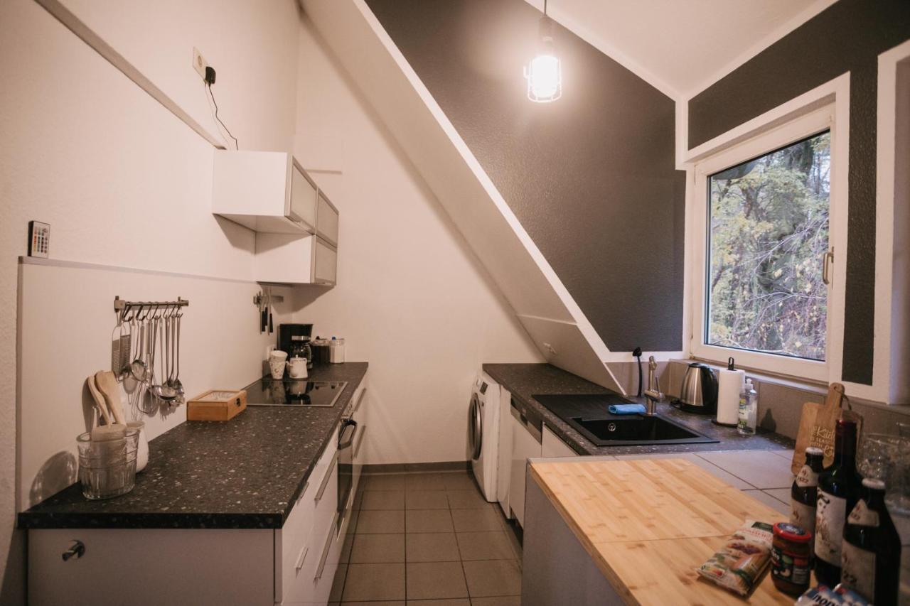 Eigenes Maisonettehaus In Idyllischer Lage Mit Balkon, Nahe Messe, 24H Self-Check In, Gratis Parken Швабах Экстерьер фото