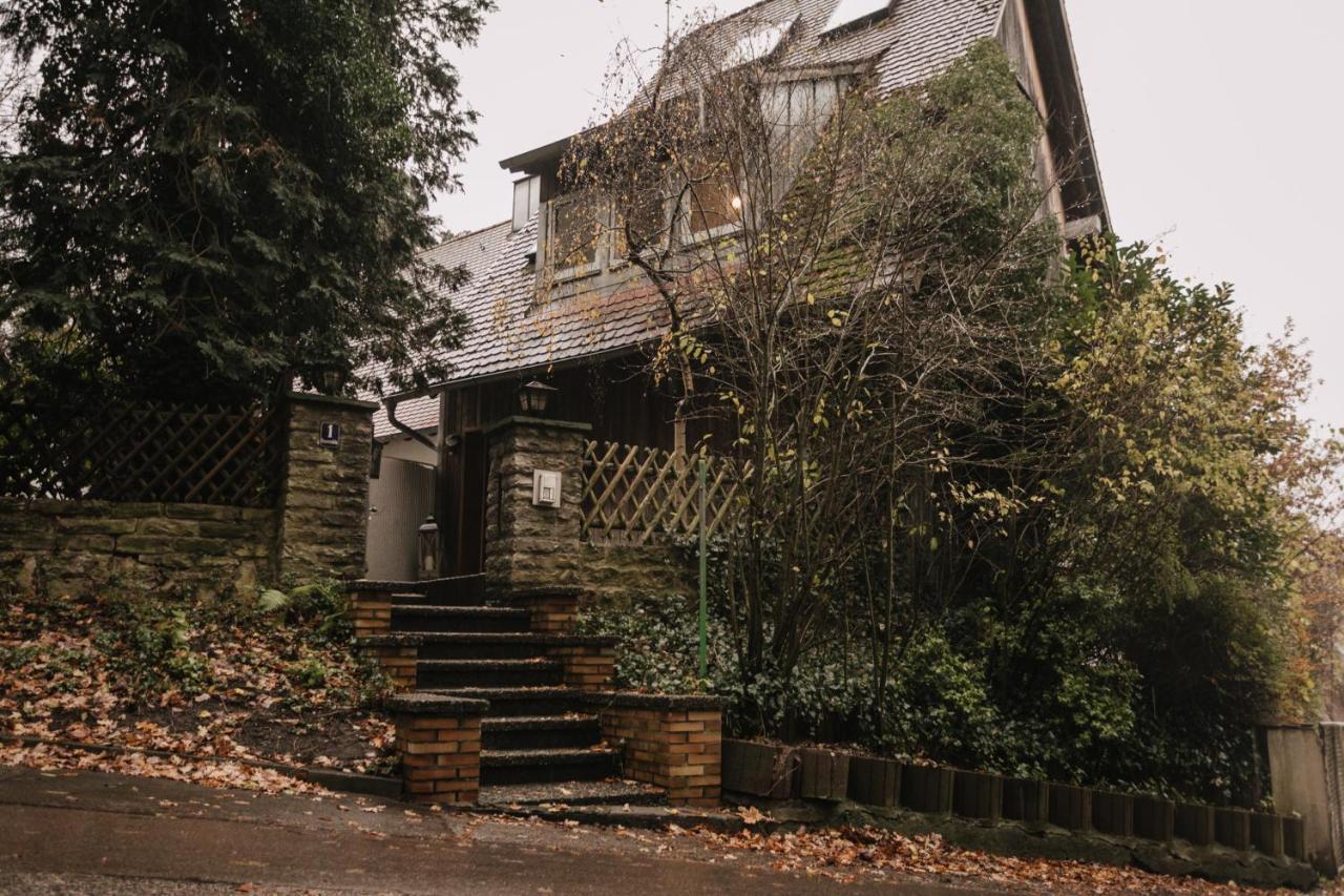 Eigenes Maisonettehaus In Idyllischer Lage Mit Balkon, Nahe Messe, 24H Self-Check In, Gratis Parken Швабах Экстерьер фото