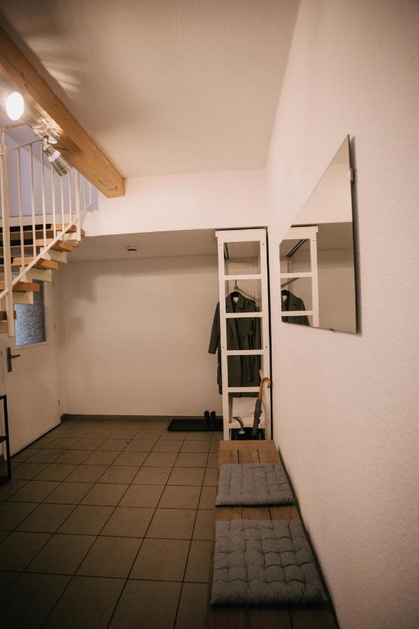 Eigenes Maisonettehaus In Idyllischer Lage Mit Balkon, Nahe Messe, 24H Self-Check In, Gratis Parken Швабах Экстерьер фото