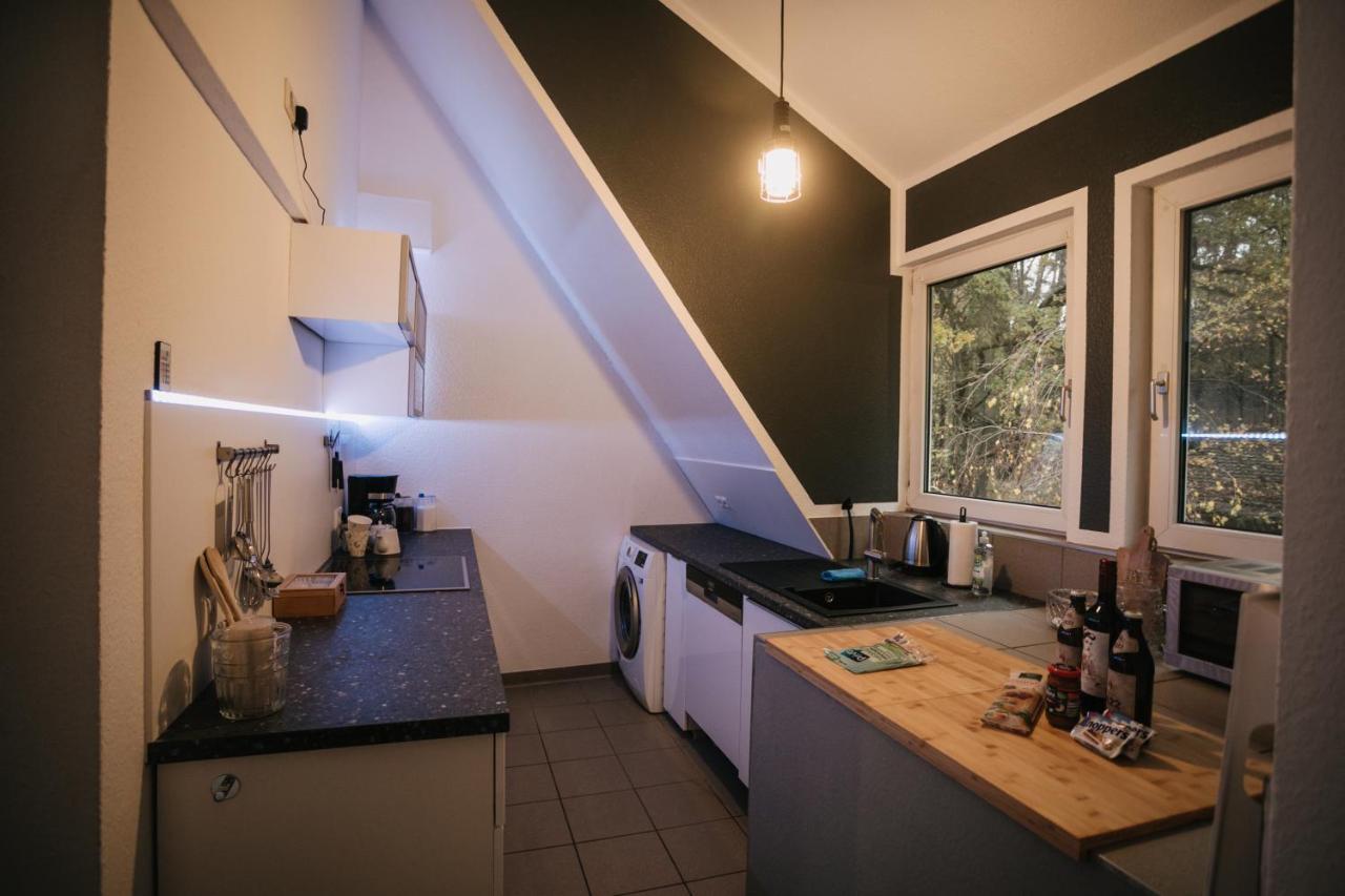 Eigenes Maisonettehaus In Idyllischer Lage Mit Balkon, Nahe Messe, 24H Self-Check In, Gratis Parken Швабах Экстерьер фото