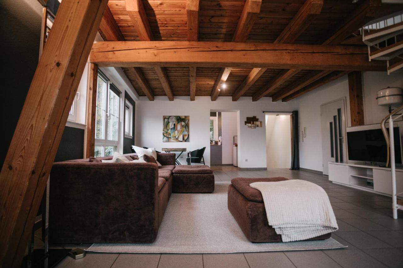 Eigenes Maisonettehaus In Idyllischer Lage Mit Balkon, Nahe Messe, 24H Self-Check In, Gratis Parken Швабах Экстерьер фото