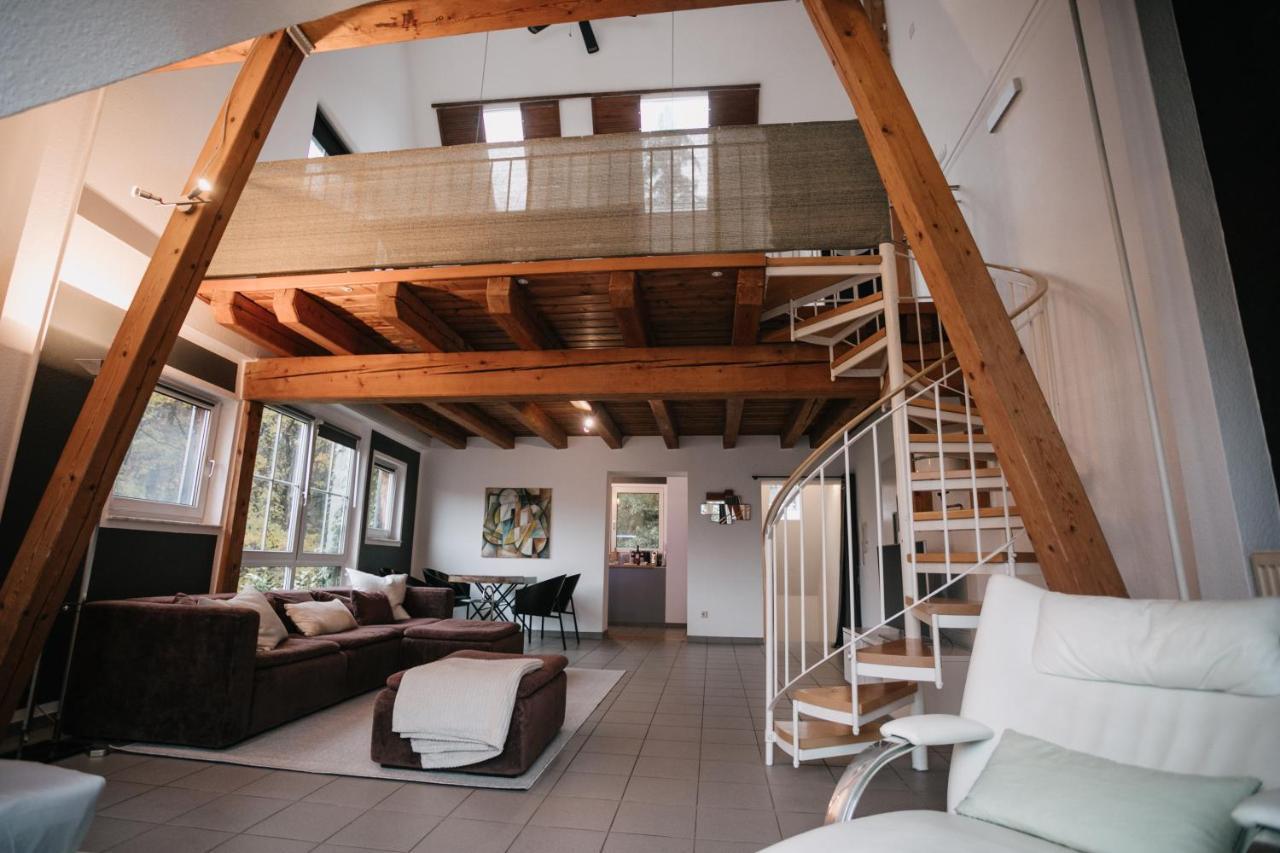 Eigenes Maisonettehaus In Idyllischer Lage Mit Balkon, Nahe Messe, 24H Self-Check In, Gratis Parken Швабах Экстерьер фото