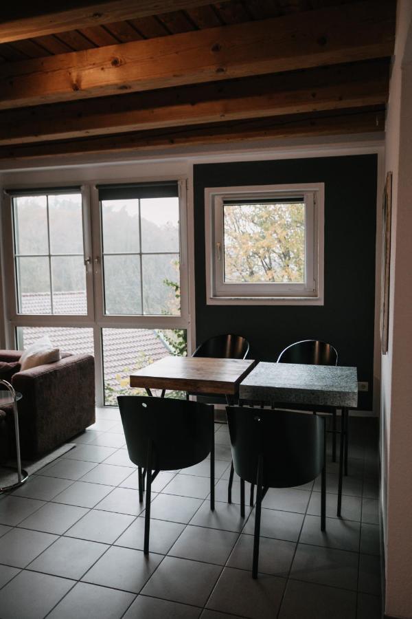 Eigenes Maisonettehaus In Idyllischer Lage Mit Balkon, Nahe Messe, 24H Self-Check In, Gratis Parken Швабах Экстерьер фото